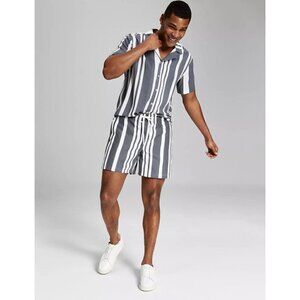 And Now This Mens Gray Striped 5" Inseam Flat Front Casual Shorts XXL. NWT $35